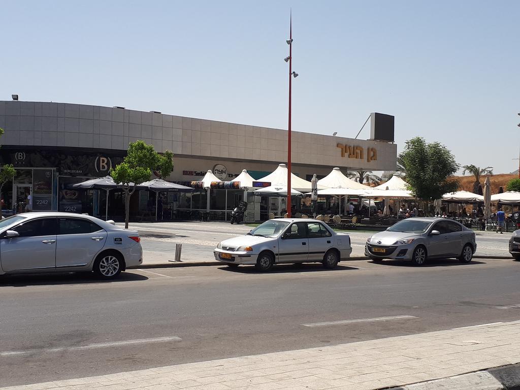 Apartment 2 Bedrooms Central Location Ashdod Eksteriør billede