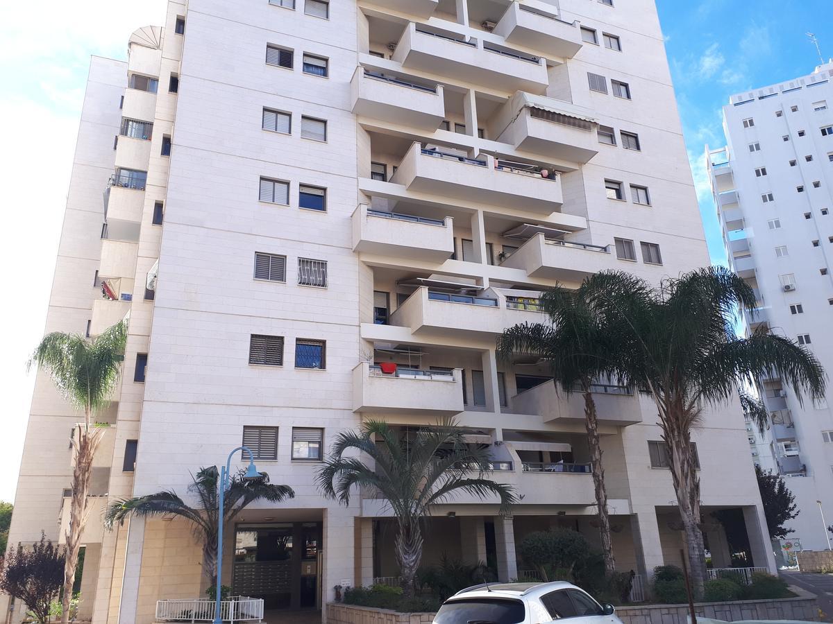 Apartment 2 Bedrooms Central Location Ashdod Eksteriør billede