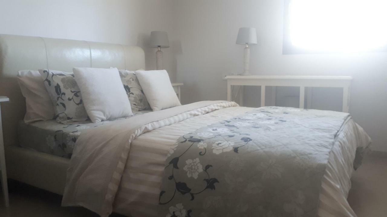 Apartment 2 Bedrooms Central Location Ashdod Eksteriør billede