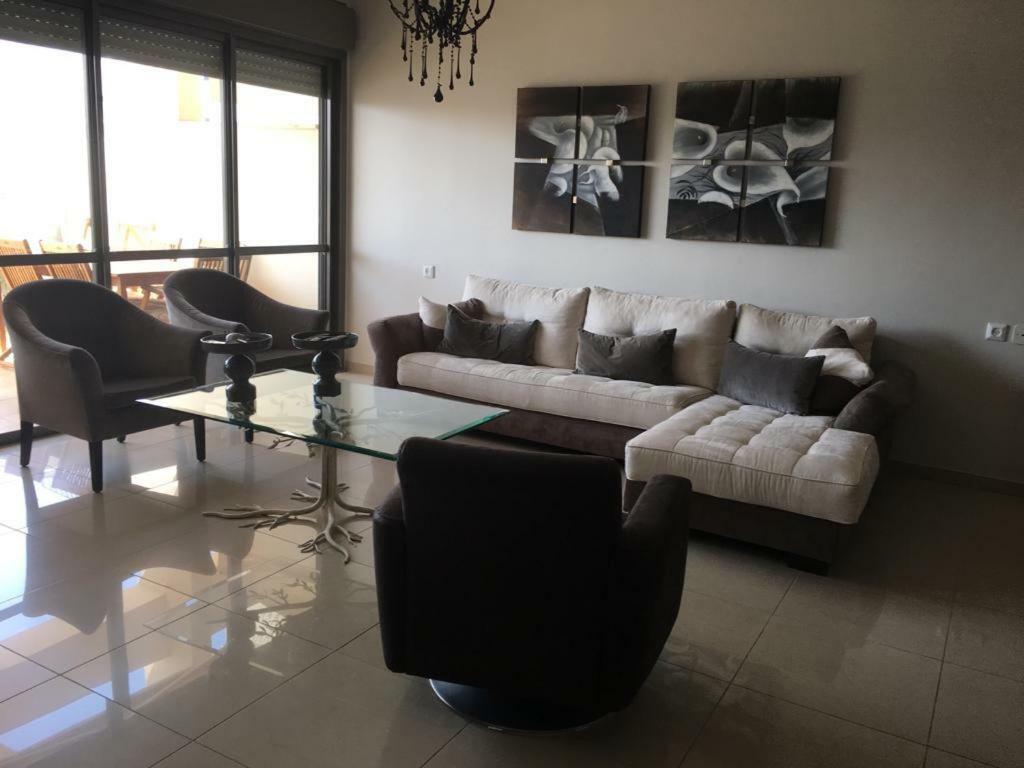 Apartment 2 Bedrooms Central Location Ashdod Eksteriør billede